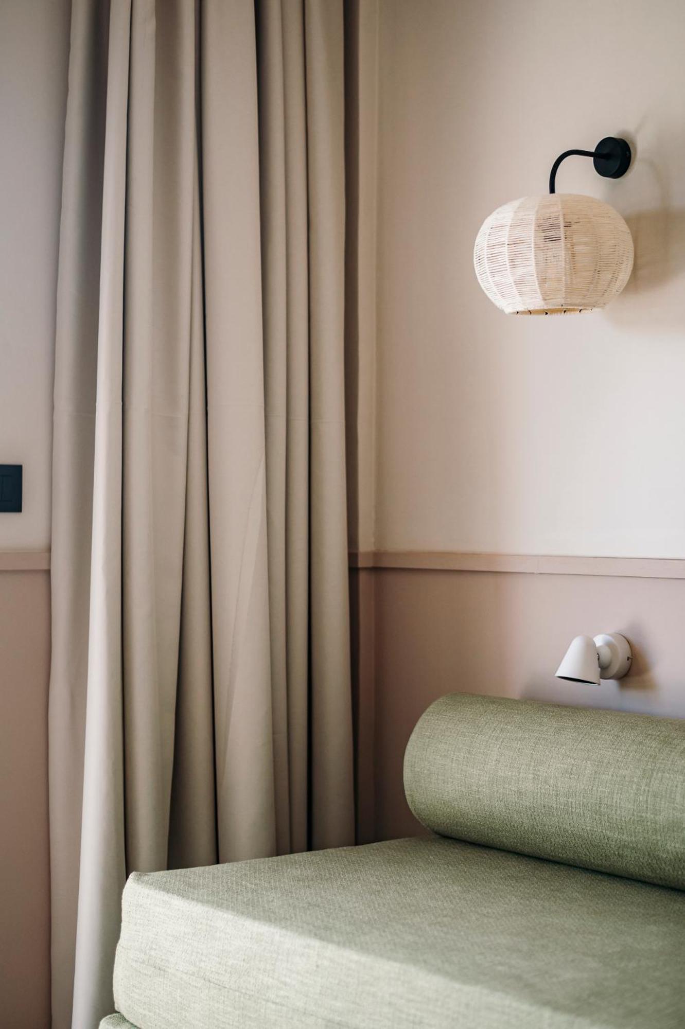 קונטואקלי Loadstar Rooms & Suites מראה חיצוני תמונה