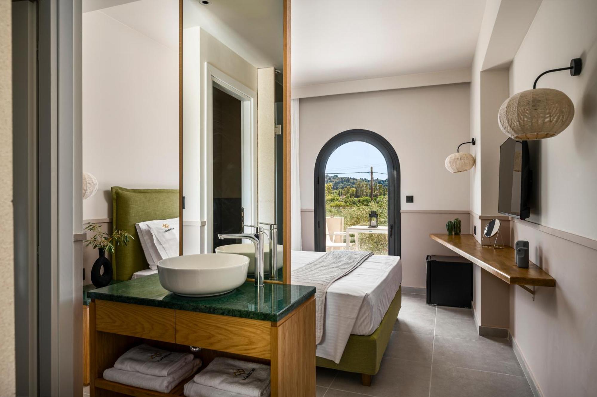 קונטואקלי Loadstar Rooms & Suites מראה חיצוני תמונה